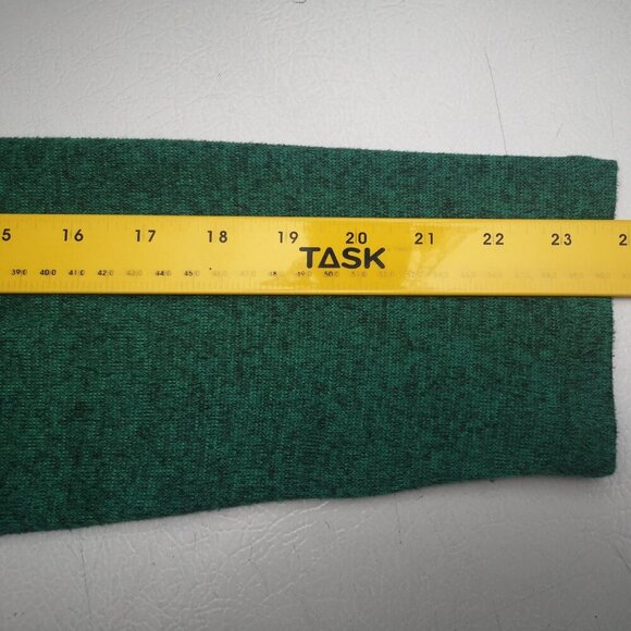 2 Dye 4 Ladies Size XL Bright Green Sweater with Lace Detail on Shoulders - Picture 9 of 10